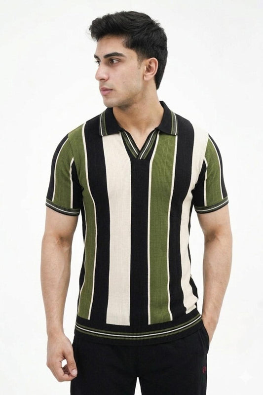 Old money style polo green contrast