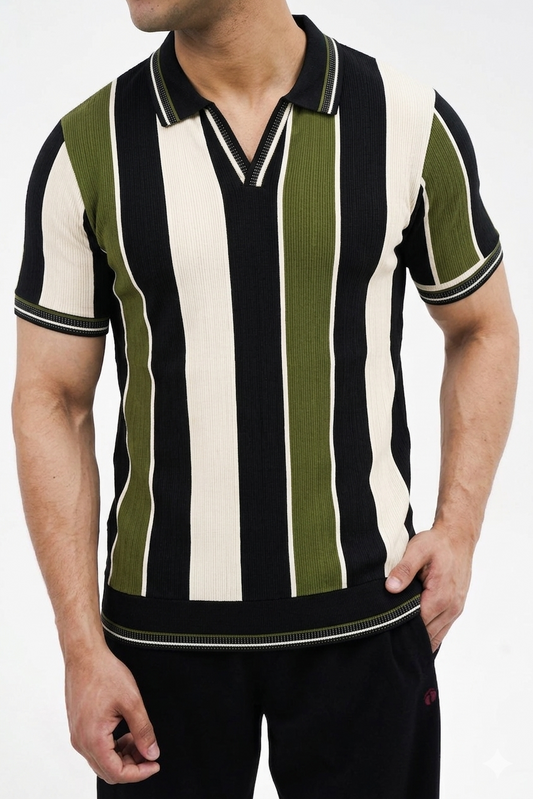Old money style polo green contrast