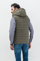 Men's Sleeveless Jacket With Removable Hood